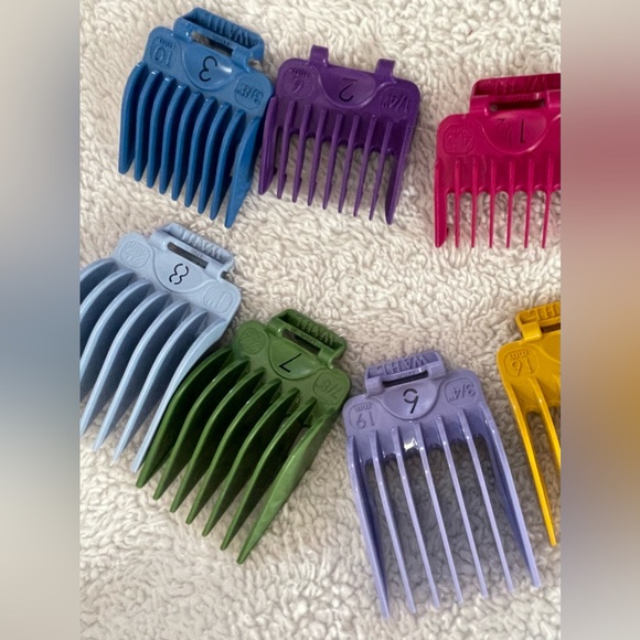 16 pc. WAHL ELECTRIC RAZOR/SHAVER GUARDS WITH CASE, no razor incuded - Picture 2 of 5